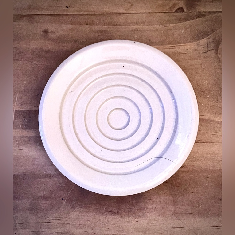 NWT • Treehouse Mercantile • Olive Oil Dish
